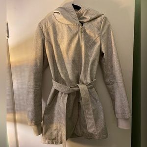 Jessica Simpson White Fall Jacket (US M)